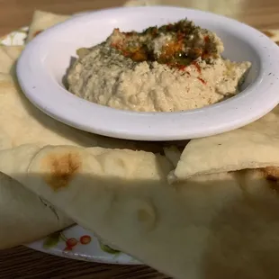 Small hummus