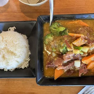 Curry Beef Brisket with Rice