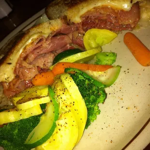 This reuben was better than the one i had at Katz&apos;s deli in Houston. Wait; what?!