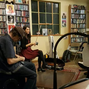 The Jocelyn Pettit Band from British Columbia,  thanks Couth Buzzard, Espresso Buono, and Pacific NW Folklore Society (11/11/16)
