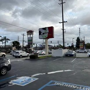 a parking lot with cars