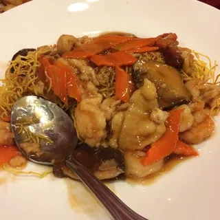 Hong Kong Pan-Fried Noodles