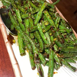 Hot Braised String Beans