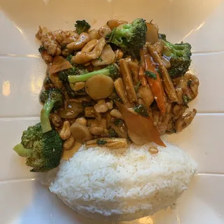 Thai Cashew Chicken