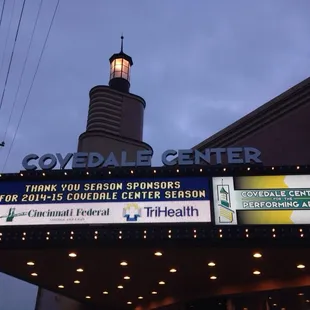 Tonight it's the classic "A Streetcar Named Desire". What's the beer special? I would imagine it's "Stellaaaas"!