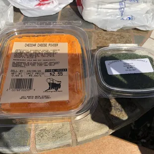 Cheddar cheese powder, fresh dill weed