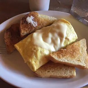 Special of the day: corned beef and hash brown omelette