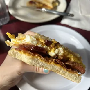 Breakfast sandwich