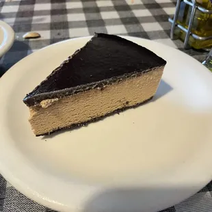 Cappuccino ice cream pie