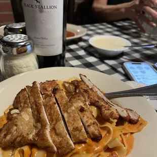 We always get chicken with pink sauce and thick pasta. We also always get the ABRUZZI Bread, the best appetizer!