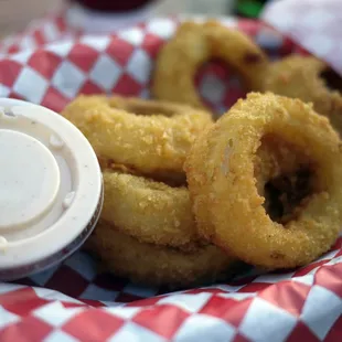 Japanese style onion rings (panko!) with sexy sauce