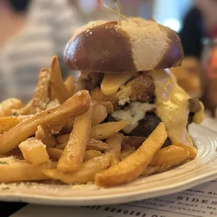 The Ultimate Chzburger