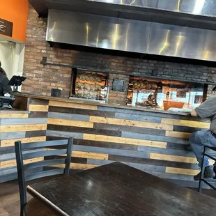 Fire, roasting chickens!