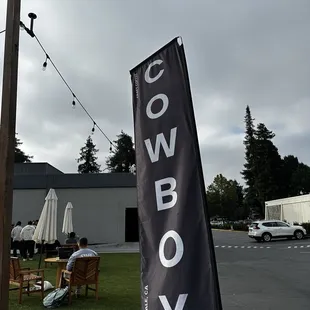 Tons of free parking