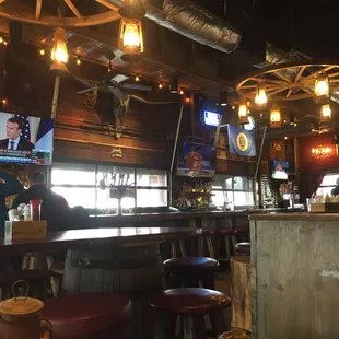 Place has a nice bar with a large selection of drinks