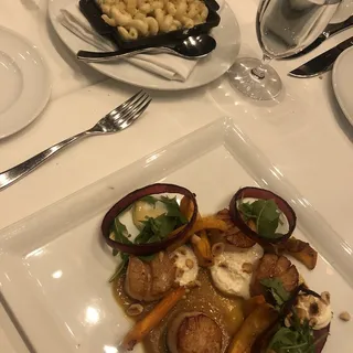 Seared Diver Scallops*