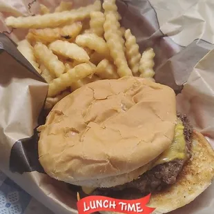 Kids cheeseburger meal