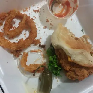 Chicken burger,Onion Rings,jalapeños and sweet Tea All delicious I will be trying everything! Locve their burgers