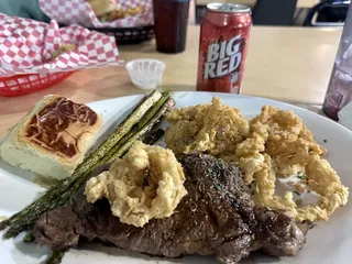 The District - Grub & Social