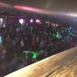 Nice sized dance floor!