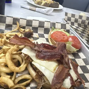 Chicken ranch sandwich