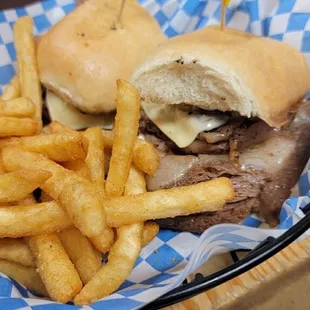 Prime rib sandwhich !