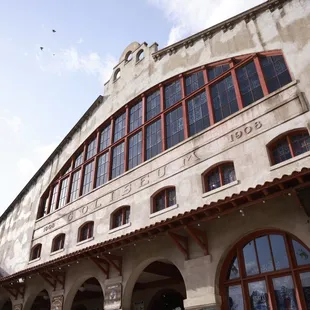 Cowtown Coliseum - Home of the fist indoor rodeo. PBR Bull Riding every Thursday night, and rodeos every Friday and Saturday.