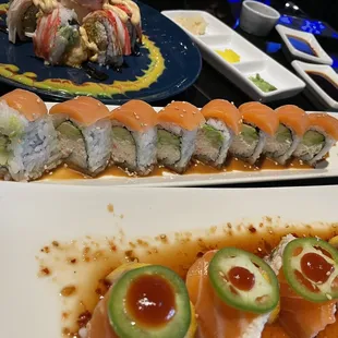 Sunset roll (middle)