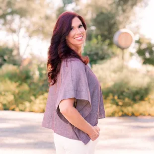 The owner of Cox Medical Aesthetics, Illa Cox FNP-C DNP