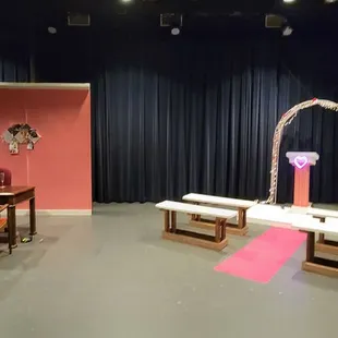 Set Four Weddings and Elvis Jan 2023