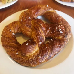 Croissant Pretzel