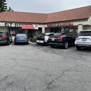 Plenty of parking in the shopping area