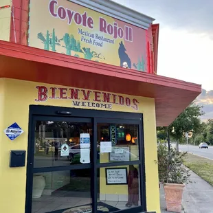 the entrance to a mexican restaurant