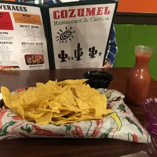 Free chips and salsa