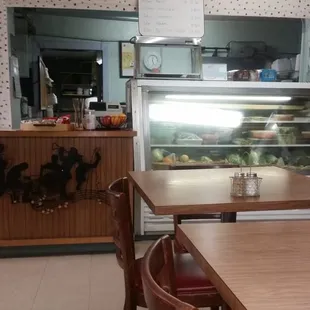sushi and sashimi, interior