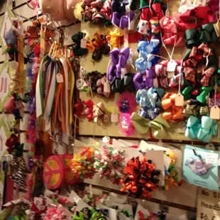 Hair accessories and bows