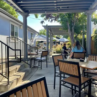 We sat near the rear of the sheltered outdoor patio.