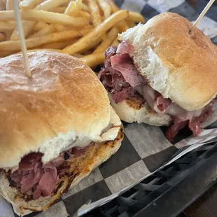 Ruben Corned Beef Sliders