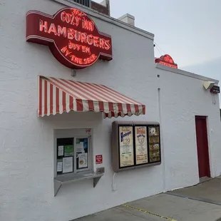 Walk through (like drive through but for foot traffic because there&apos;s only 5,6 seats  inside)