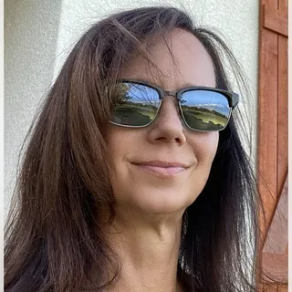 Tracy W.