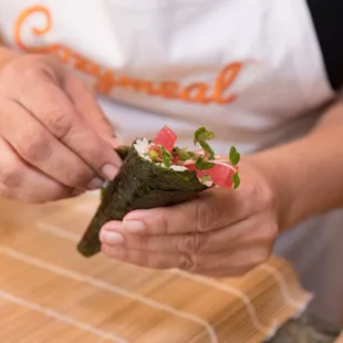 Learn how to make a hand roll