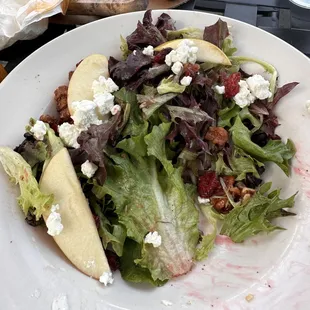 Walnut cranberry salad, delicious