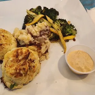 Crab cake entree