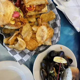 Fried Grouper / Fries