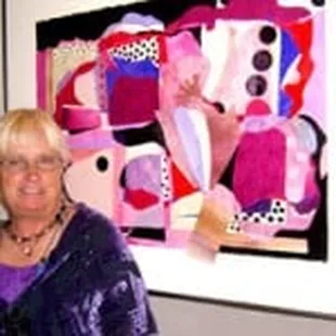 Art Class instructor Deanna Thibault