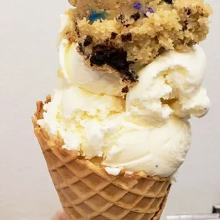 When you can&apos;t decide choose both 2 scoops of Homemade Ice Cream topped with a scoop of DOUGH RAE ME Cookie Dough.