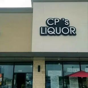 the front of a liquor store