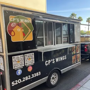CP&apos;s Wings Food Truck