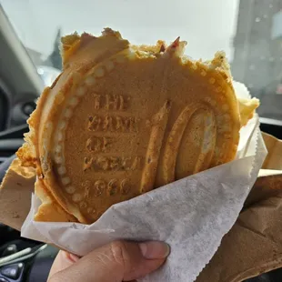 "10 Won Bread" dessert with Red bean mochi filling