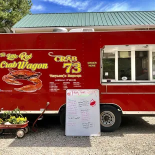 Foodtruck can steam your crabs on weekends for extra $10 with regular seasoning.